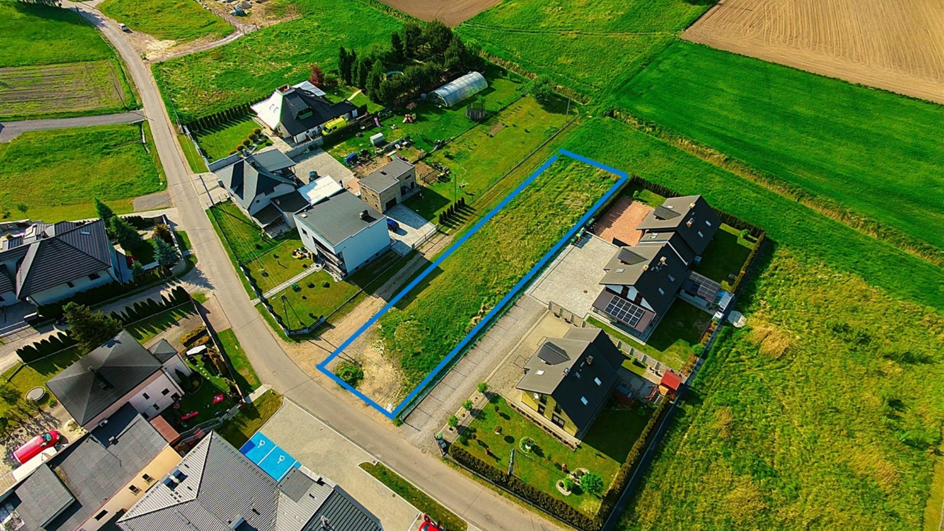 Działka na sprzedaż