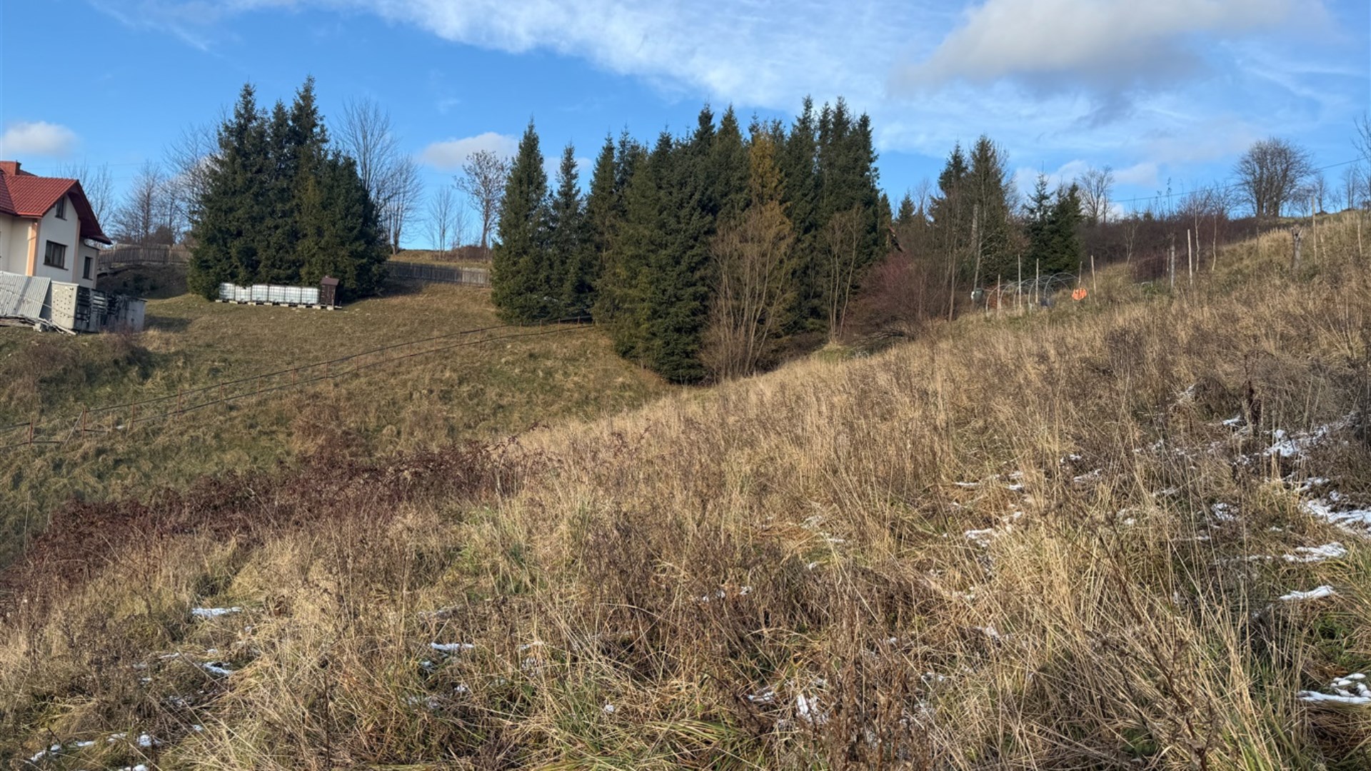 Działka na sprzedaż