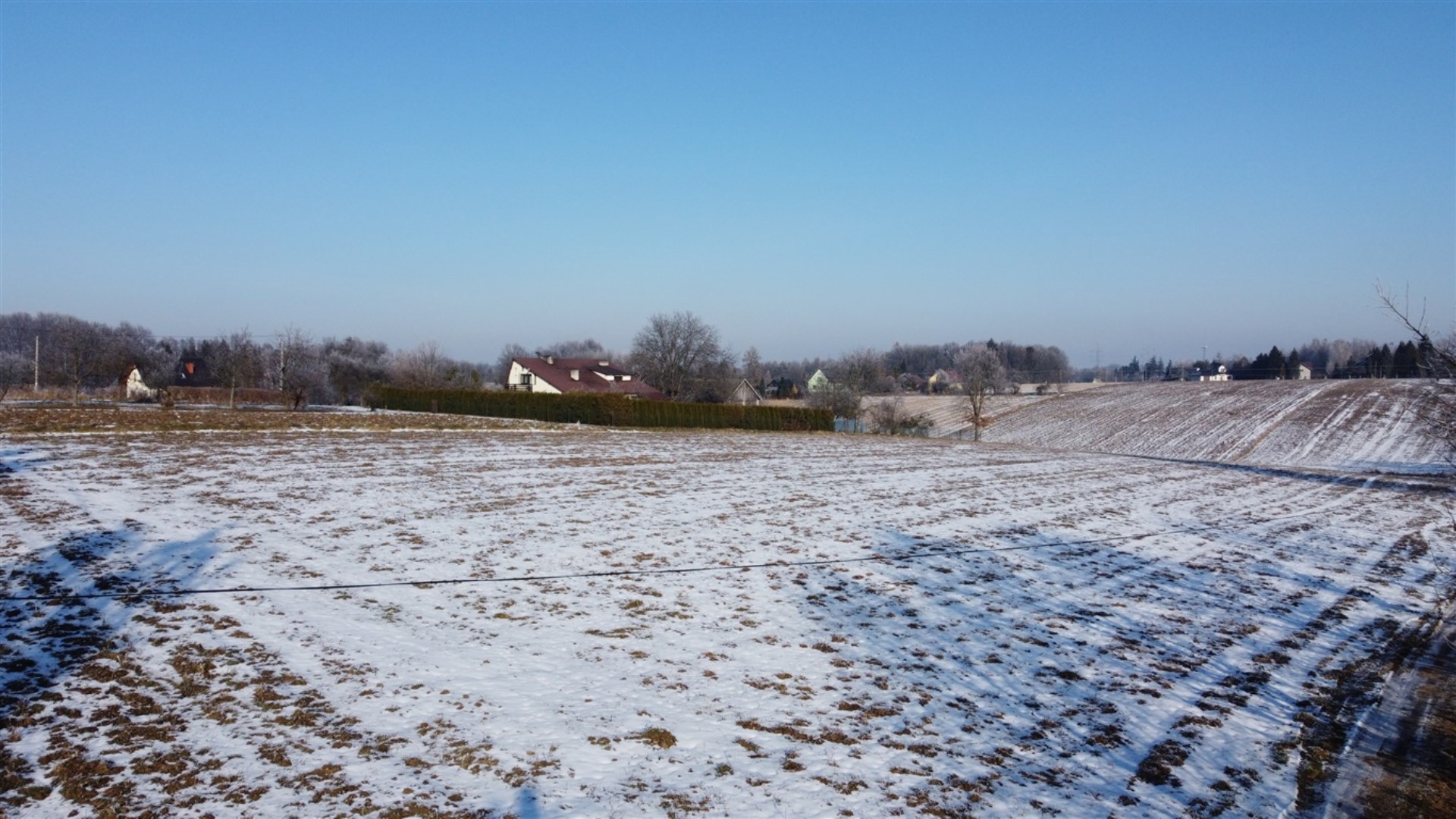 Działka na sprzedaż